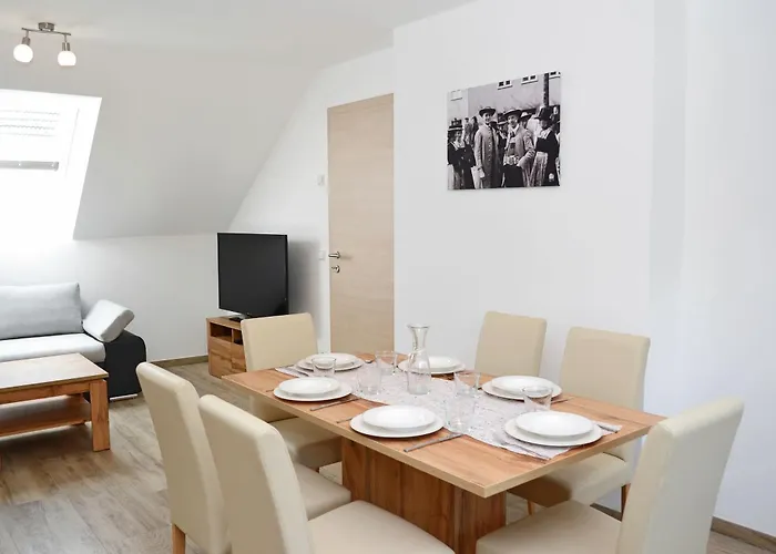 Appartement Mauterndorf アパート マウテルンドルフ